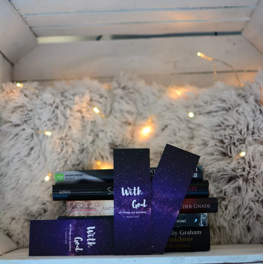Lesezeichen - with god (1)
