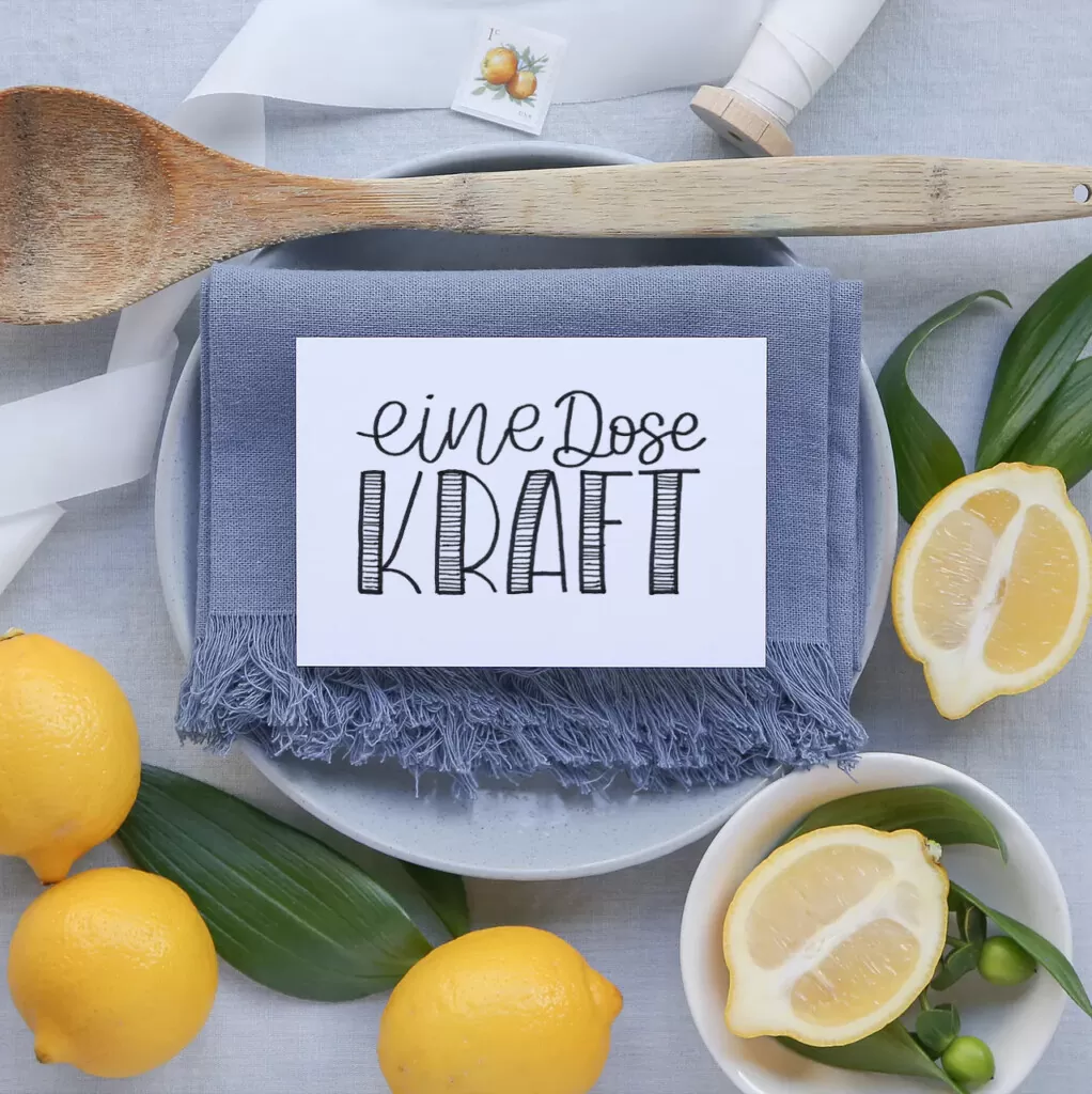 Postkarte - Marie - Eine Dose Kraft (5)