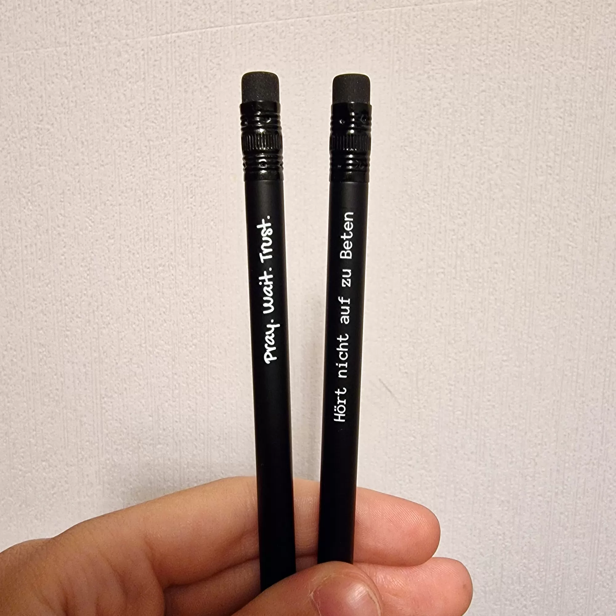 Stift - Pray Wait Trust 13